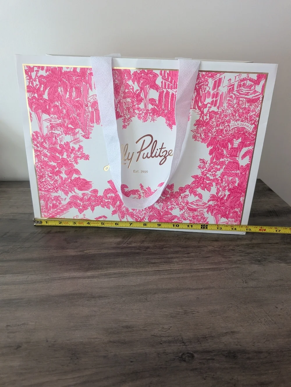 NEW LILLY PULITZER WOMENS PALM BEACH PINK WHITE CARDSTOCK  TOTE SHOPPING BAG